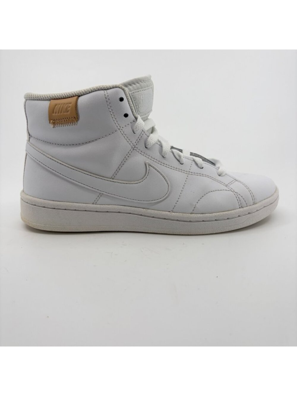 Nike Court Royale 2 Mid Womens Size 7.5 White Athletic Leather Shoes Sneakers